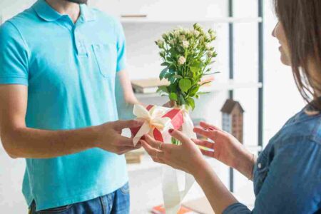 Housewarming Gifts Online